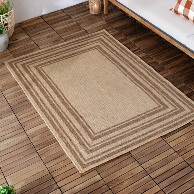 Botchev Geometric Indoor / Outdoor Area Rug