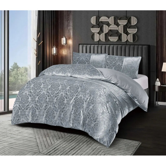 Polyester Duvet Cover Set with Pillow Shams Included