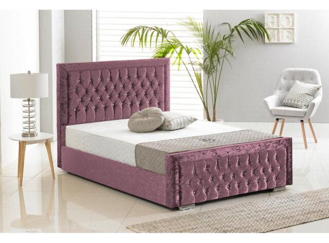 Peyton Upholstered Bed