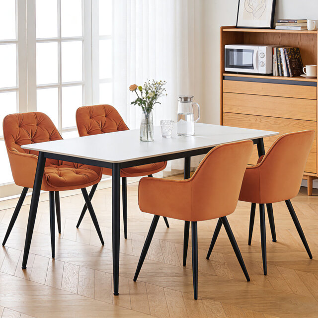 Tufted Velvet Upholstered Dining Chairs with Arms with Black Metal Legs, Modern Accent Chairs for Home