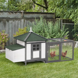 14.9m² with Chicken Run