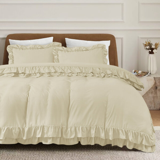 DUVET FRILL Microfiber Solid Colour Duvet Cover with Pillowcases Included