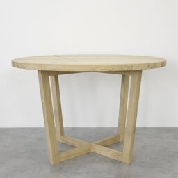 Shanay Oak Round Solid Wood Dining Table