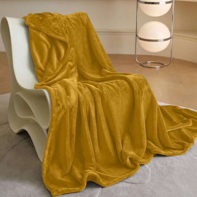 Adamczyk Soft Touch Mink Faux Fur Plush Sofa Throw/Blanket