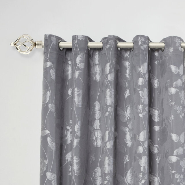 Abeer Extendable Eyelet Curtain Pole and Hardware Set