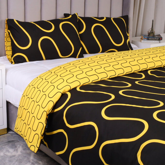 Microfiber Geometric Shapes Duvet Cover Set with Pillowcases Included