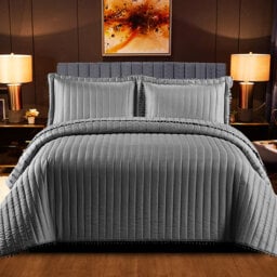 Aliya-Grace Quilted Blanket