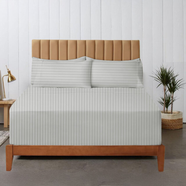 200 Thread Count Striped Microfiber Fitted Sheet
