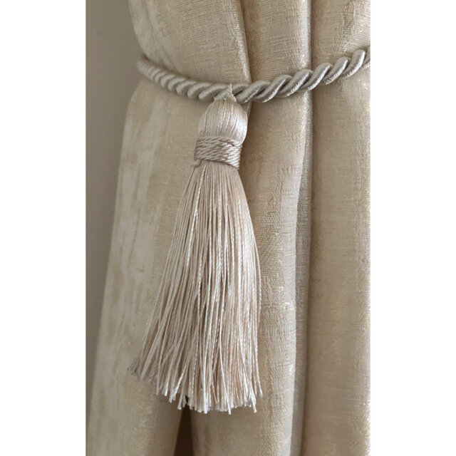 Raymond 2cm Curtain Holdback/Tieback