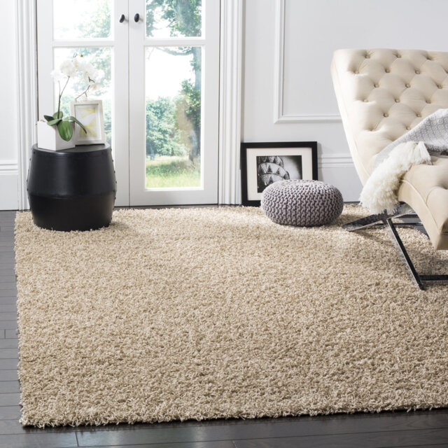 Bethsabee Looped/Hooked Beige Rug