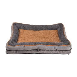 Washable All-Season Dog and Cat Bed