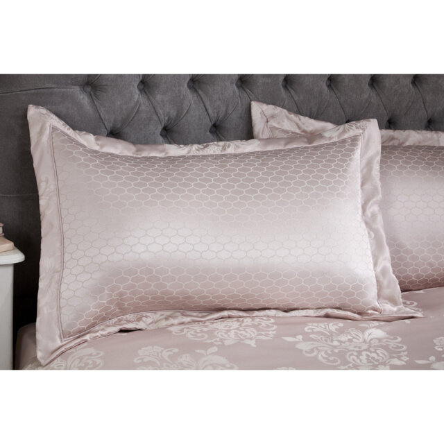 Garver Polyester Damask Sham with Pillow Shams Included