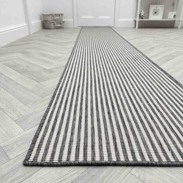 Pinstripe Grey Indoor/Outdoor Hallway Runner Rug – Durable, Reversible & Hardwearing Carpet for Home or Garden