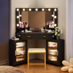 Dressing Table with Mirror