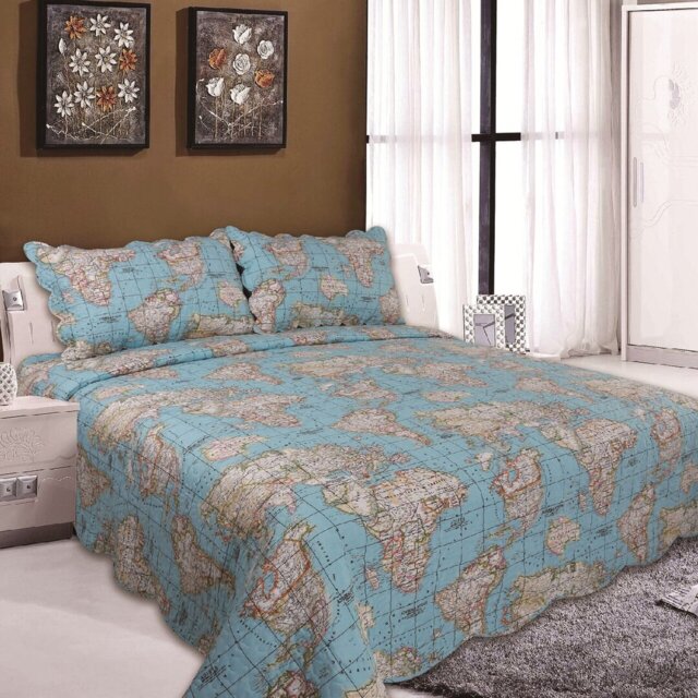 Huntley Polyester Abstract Bedspread with Pillow Shams Included