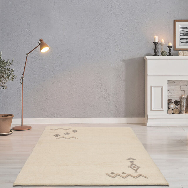 Hand Knotted Wool Cream Indoor Rug