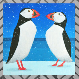 AILSA BLACK Traditional Wall Decor on Ceramic