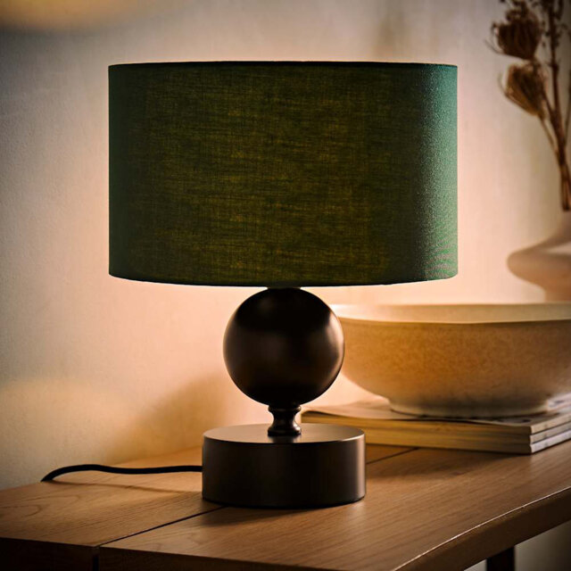 Coelho Metal Table Lamp