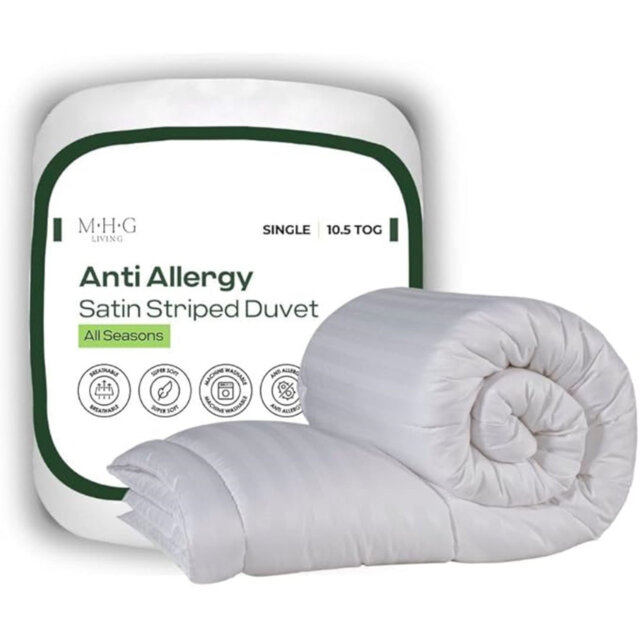 MHG Living Luxury Soft Touch Striped Microfibre 10.5 Tog Duvet – Anti-Allergy, Lightweight & Breathable All Season Quilt – Single, Double, King & Supe