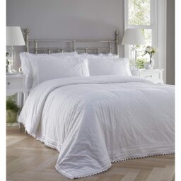 Blanche Timeless Contemporary Duvet Cover Set