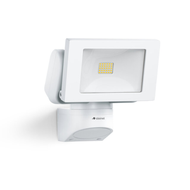 14.7-Watt LS 150 LED Outdoor Security Flood Light