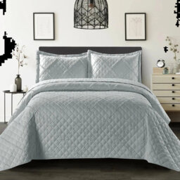 Luxury Quilted Modern Ruffle Bedspread Box Pattern Soft Comforter  Bedding Set With Pillow Shams