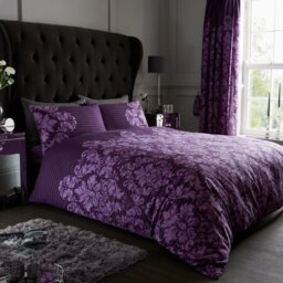 Damask Pattern Duvet Cover Set with Matching Pillowcases - Polycotton Bedding Set - Washable