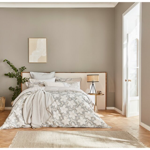 Sana Gray 200 TC Duvet Cover