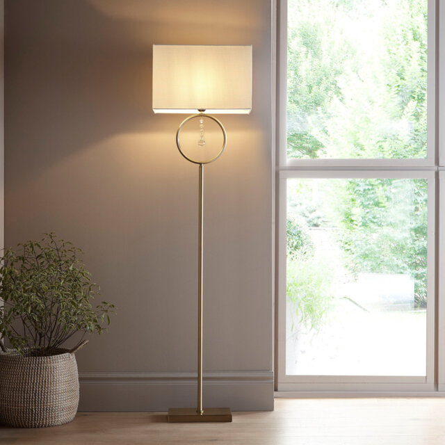 Wynne 154cm Traditional Floor Lamp