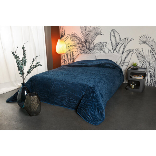 Volga Solid Colour Bedspread