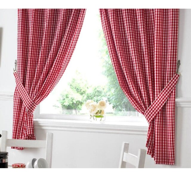 Rosas Classic Gingham Kitchen Curtains