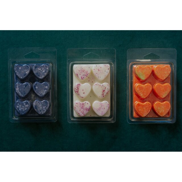 18 Pieces Chocolate Truffle and Posh Honey Scented Designer Candle Set