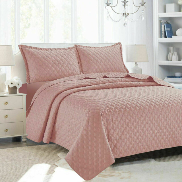 Elegant Comfort Inspiration Embossed Lightweight Bedspread Set – Soft Textured Polyester Coverlet with Pillow Shams