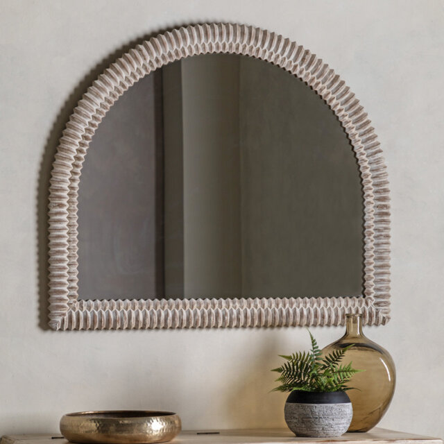 Janette Mirror