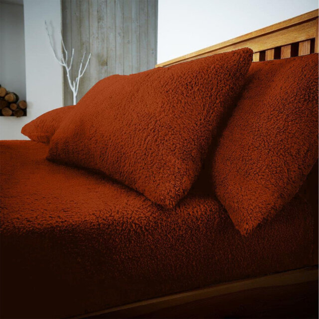 Teddy Fleece Pillowcases 2 Pack 50 x 75cm, Soft Plush Pillow Covers, Warm Cosy Bedroom Bedding Pillow Slips, Easy Care Machine Washable