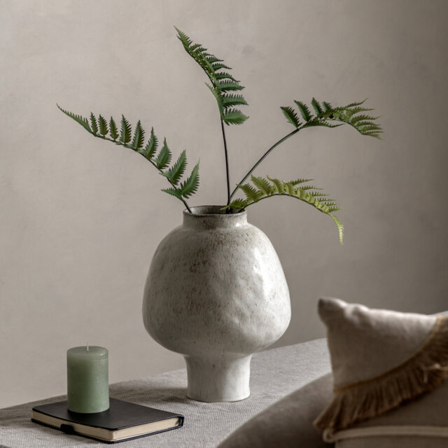Aukusti Stoneware Table Vase