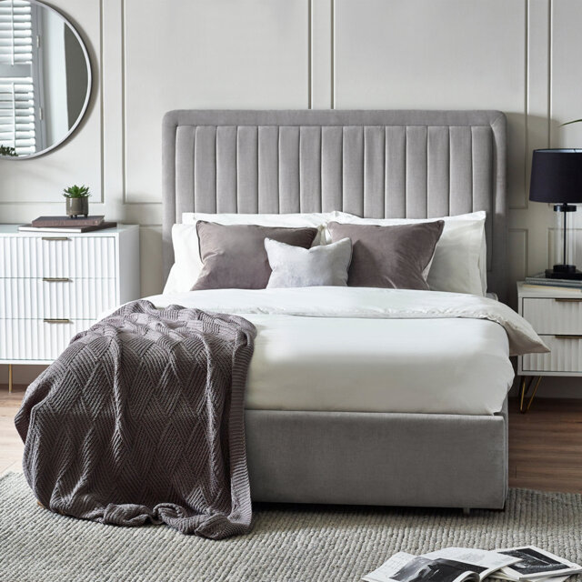 Aundreah Upholstered Bed