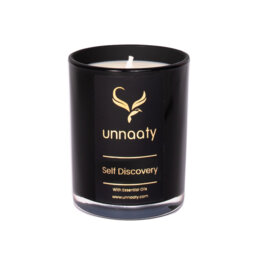 Unnaaty Frankincense, Amber & Cedar Scented Jar Candle
