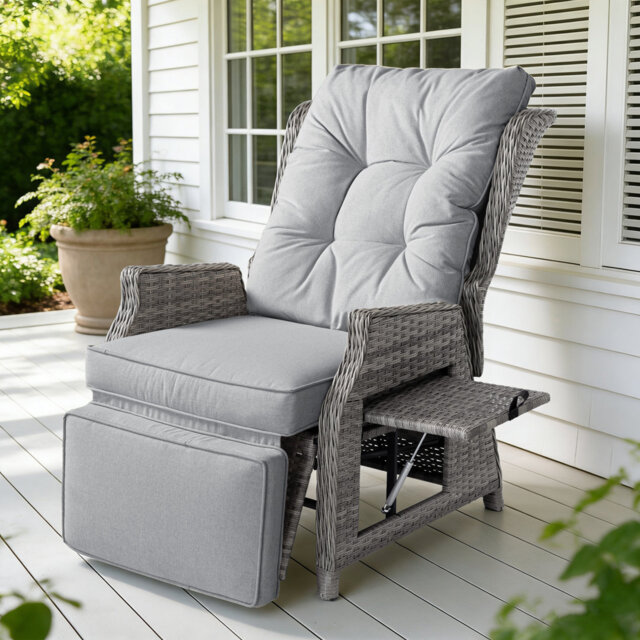 Outdoor Lounge Chair with Ottoman