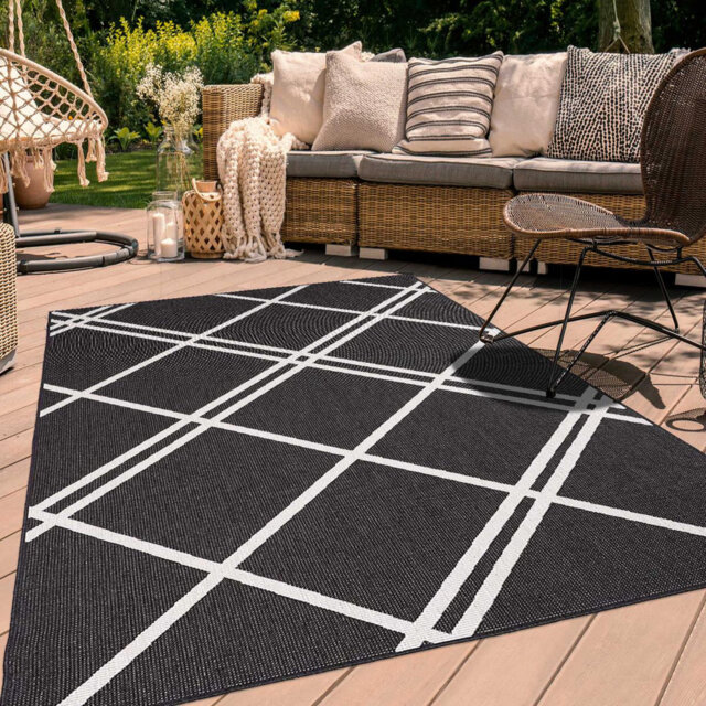 Moerlein Handwoven Black Rug