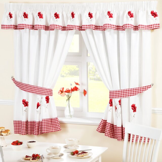 Anakie Poppy 5 Piece Kitchen Curtain and Pelmet Set