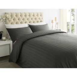 Satin Solid Colour Duvet Cover Set with Pillowcases Included