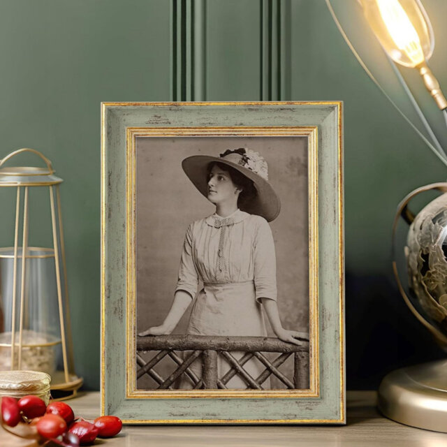 A4 Photo Frames Vintage Antique Elagent Green Gold Picture Frame 21 x 29.7cm Wall Frame with Mount