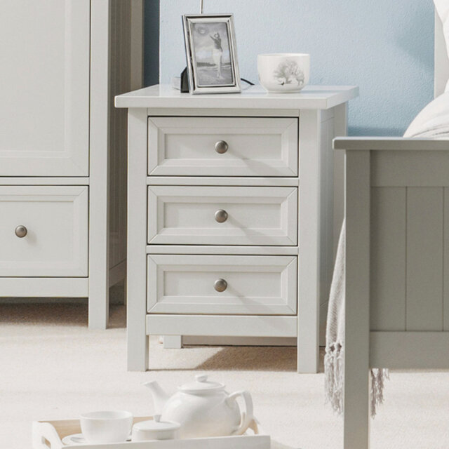 Jarin 48cm W Manufactured Wood Bedside Table