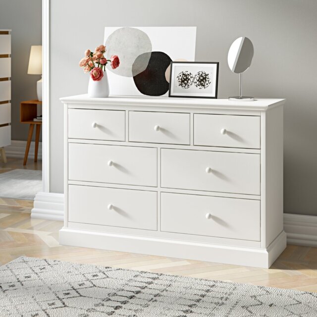 Louis 7 Drawer 128Cm W Solid Wood Chest of Drawers