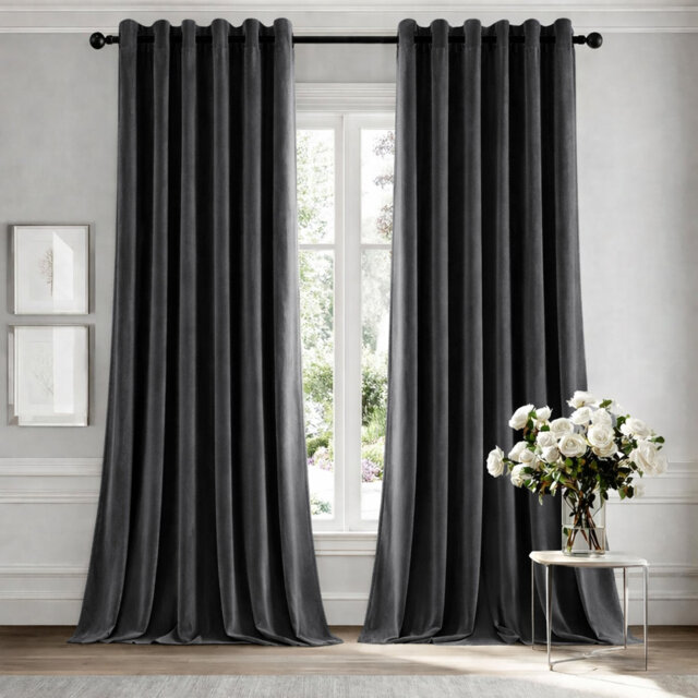 Heavy Crushed Ready Made Velvet Eyelet Curtains (Set Of 2)