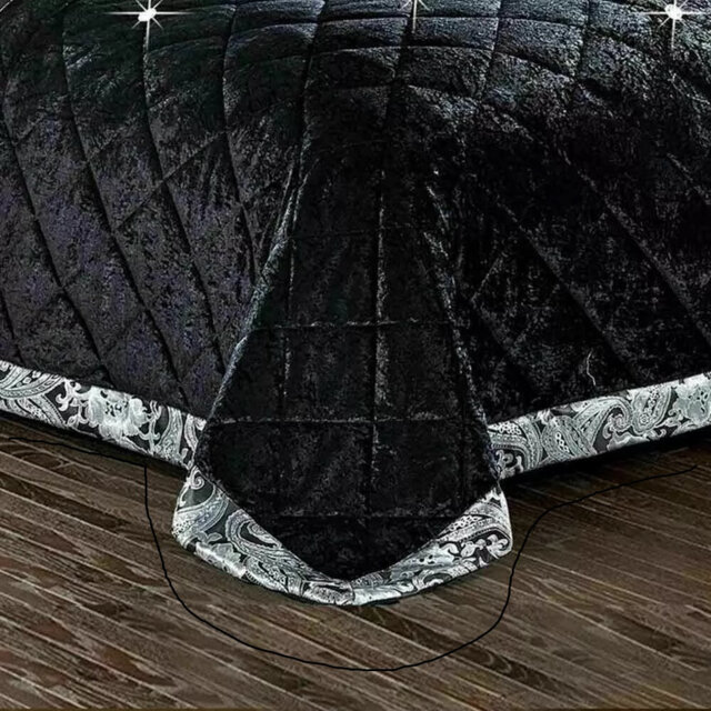 Velvet Bedspread with Pillow Shams Included