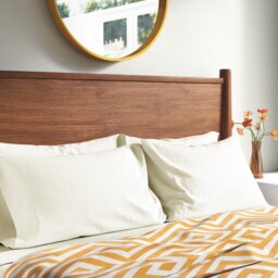 Premium Cotton Housewife Pillowcases Pair 200 TC Satin Stripe Soft Smooth Breathable Fabric Envelope Closure Easy Care Bed Linen 50x75Cm
