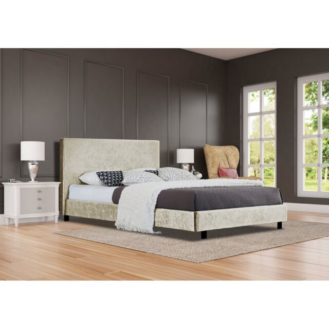 Doe Upholstered Bed