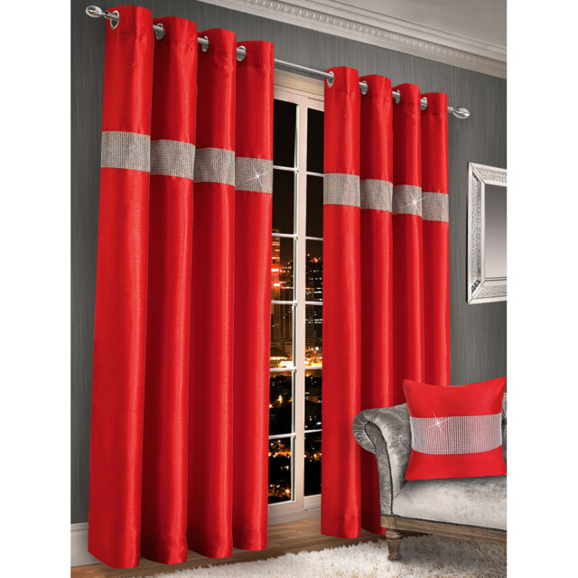 Aavash Curtain